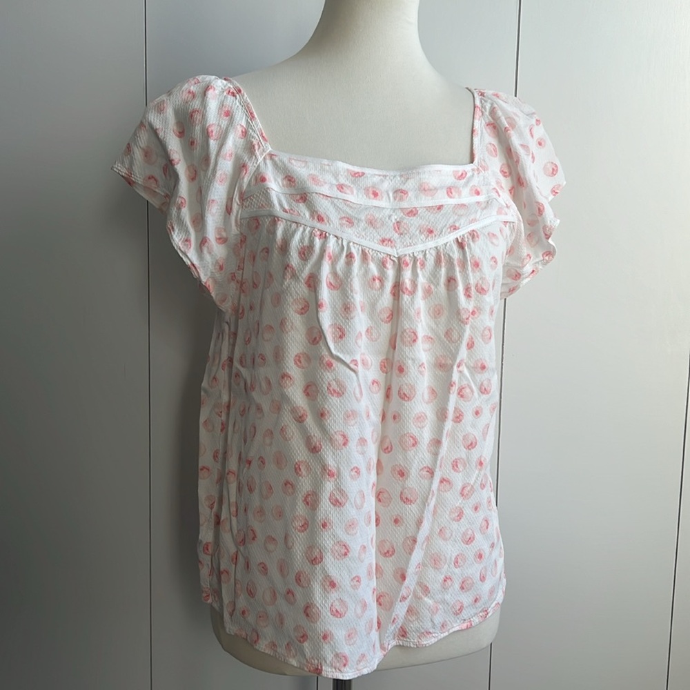 LOFT square neck flutter sleeve top EUC